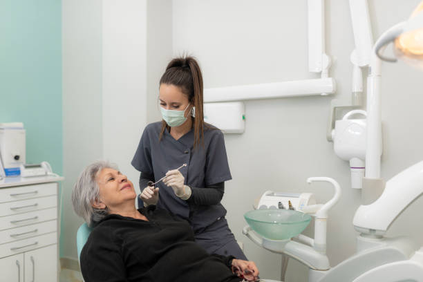 Best Emergency Dentist for Knocked-Out Tooth in Pratt, KS